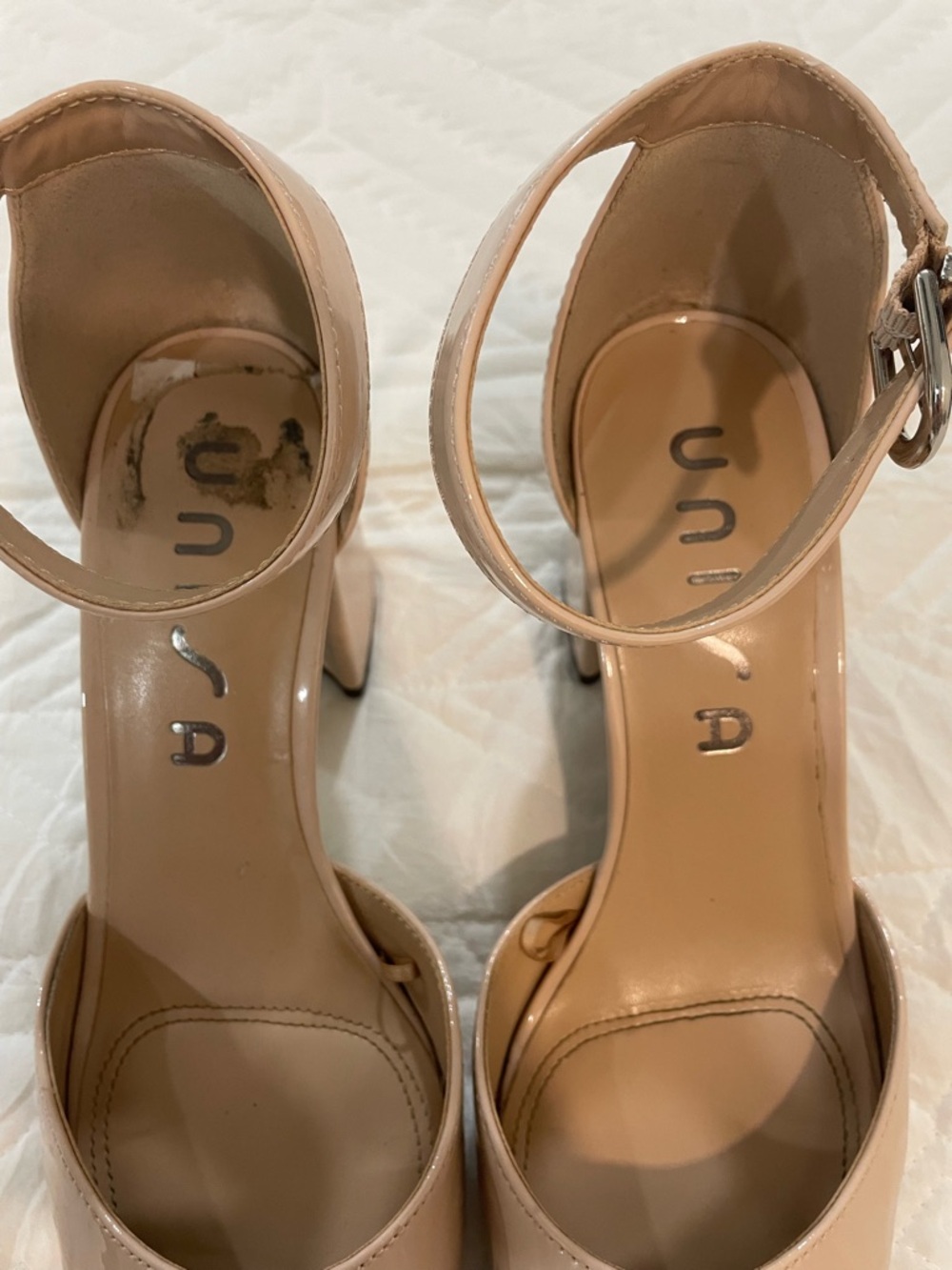Women's Nude Patent Block Heel Pumps with Ankle Strap - Picture 3 of 6